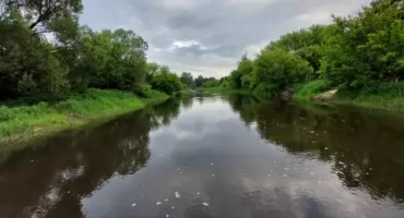 Skoczył do Bzury - nocna akcja ratunkowa w Sochaczewie