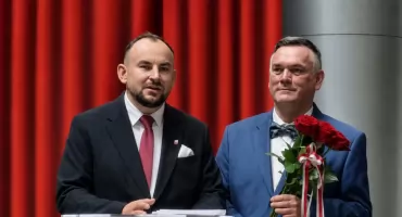 „Kocham Polskę...”  To hasło, które od lat jednoczy uczestników konkursu i wydarzenia artystycznego z całej Polski