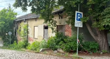 Farna 13 – historia walki o najstarszą kamienicę Sochaczewa