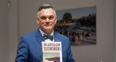 Święto polskiej kultury w Sochaczewie. Sztuka, która łączy: Nagrody ,historia oraz pamięć o Władysławie Ślewińskim.